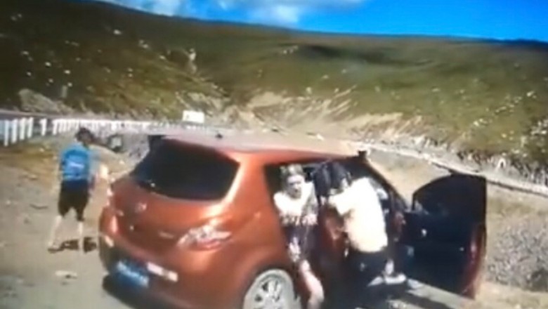 Auto z rodziną ruszyło w dół zbocza. Nagranie z wideorejestratora