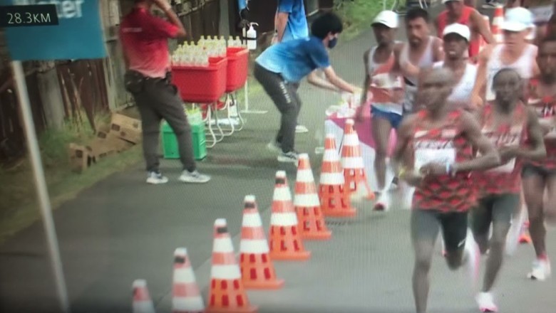 Skandaliczne zachowanie biegacza podczas maratonu w Tokio