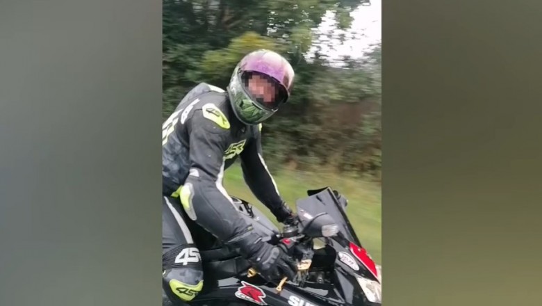 Motocyklista niszczy lusterko, a następnie ucieka - Prabuty