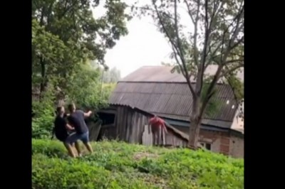 Trzech geniuszy kontra drzewo i stodoła. Trochę ich poniosło