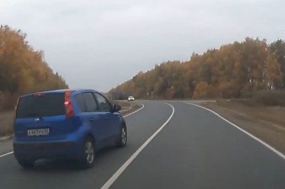 Dachowanie mistrza prostej po spotkaniu z zakrętem 