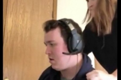 Kiedy dziewczyna ma ochotę, ale Ty ciągle grasz na komputerze