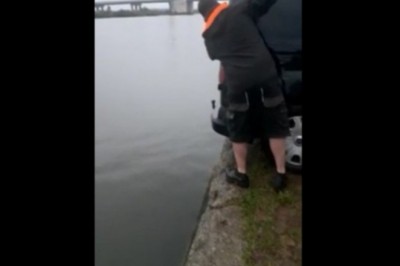 Jesteśmy na miejscu, możesz wysiadać. Mocny żart kumpla