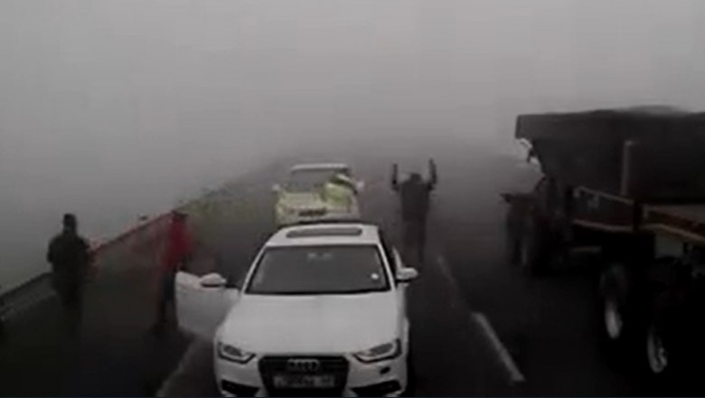Tak się kończy jazda we mgle z pełną prędkością