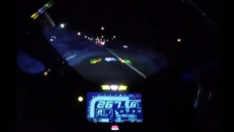 Kiedy lecisz 140 km/h motocyklem i trafiasz na busa