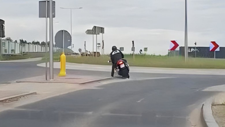 Policyjny pościg za Włochem bez uprawnień na motocyklu