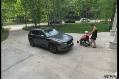 Kiedy chcesz pomóc babci, ale mocno Ci nie wychodzi 