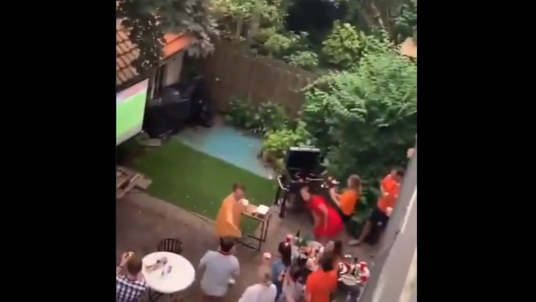 Kiedy sąsiedzi oglądają mecz z opóźnieniem, a Wy jesteście śmieszkami
