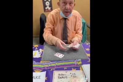 Kiedy dziadek zagina Cię swoją karcianą sztuczką 