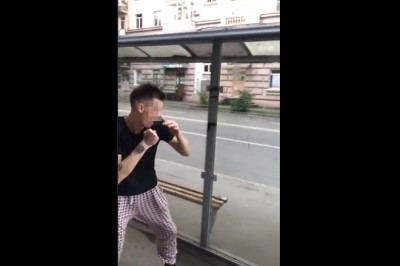 Kiedy wyzywasz na pojedynek przystanek i przegrywasz