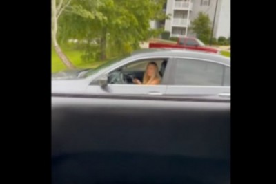 Szybkie zaoranie dziewczyny na parkingu. Chciał być tylko uprzejmy