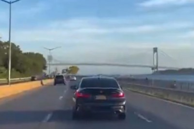 Kiedy pierwszy raz widzisz jak ktoś w BMW używa kierunkowskazu