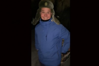 Zjazd na oponie z finałem na przydrożnej lampie