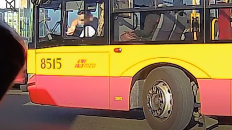 Wymusił i jeszcze miał pretensje. Kierowcę autobusu trochę poniosło