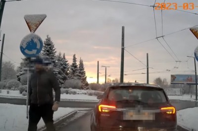 Trafił swój na swego, czyli pojedynek na to kto ma większego