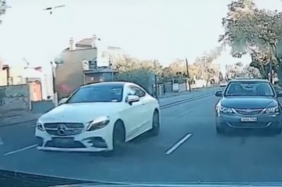 Chciał się popisać i w kilka chwil skasował swoje Ferrari