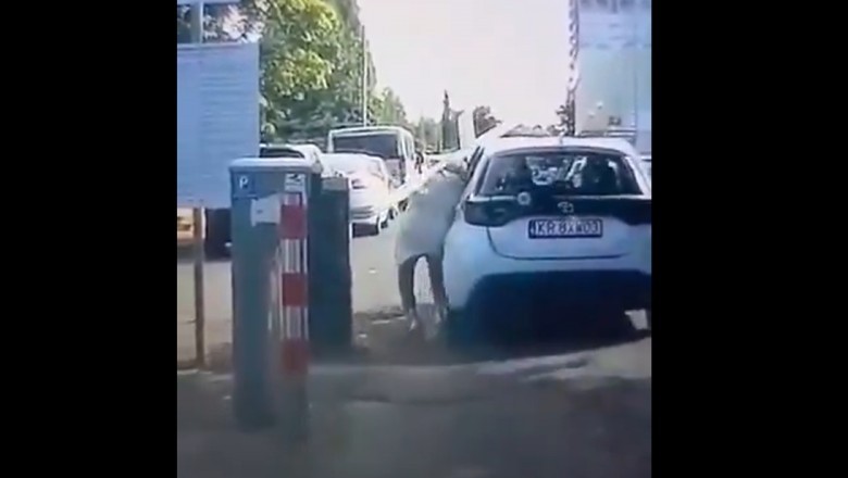 W Jastrzębiu Zdroju kobietę przejechał jej własny samochód. Nagranie pojawiło się w internecie