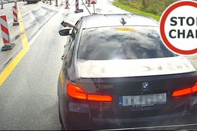 Fałszywy policjant w Bielsku-Białej? Nagranie z kierowcą BMW legitymującego się „odznaką”