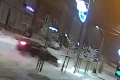 „Śnieżni drifterzy” Zaliczają dzwona z latarnią. Nagranie z Jabłonowa Pomorskiego