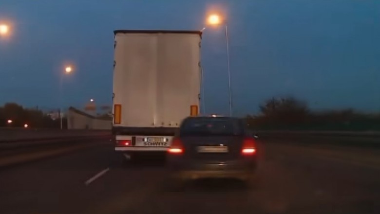 Szybki i wściekły kasuje swój rydwan o TIRa i trzy inne samochody