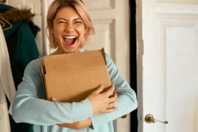 Koniec darmowych zwrotów w sieciówkach. Kolejne marki wprowadzają opłaty