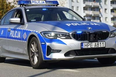 Zapadł wyrok w głośnej sprawie „libacji na służbie”. Dwaj policjanci z Płońska skazani