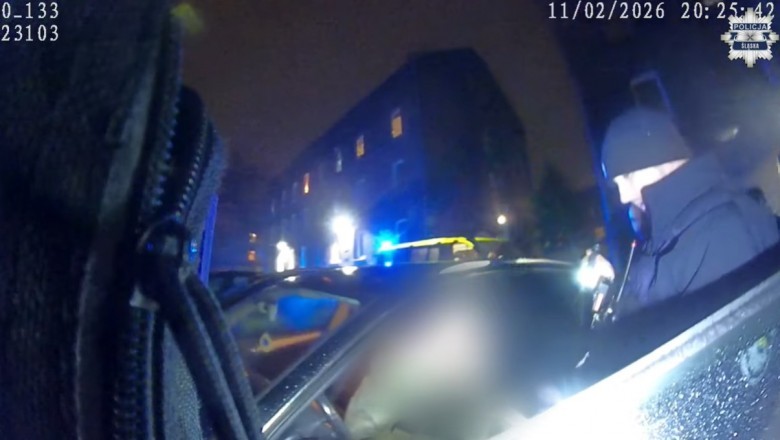 „Kur#y je#@ne” wykrzyczał pasażer auta do policjantów. Kierowca wydmuchał ponad promil. Policja opublikowała nagranie.