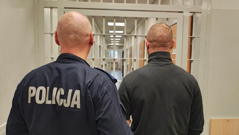 W sieci znalazł wpis, że jest poszukiwany. Pojechał na komendę „to wyczyścić” - odsiedzi 22 miesiące