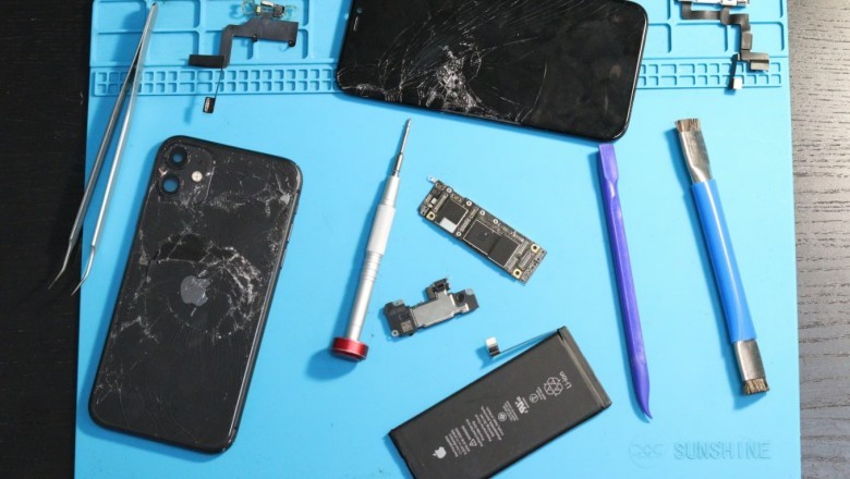 Wielki powrót wymiennych baterii w elektronicznych urządzeniach. Unia Europejska wprowadzi nowe prawo