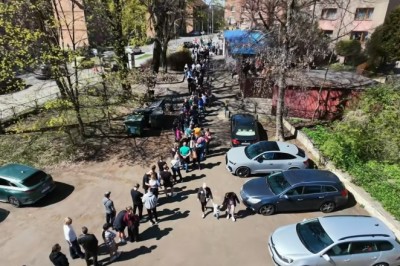 Wystarczyło kilka słów Książula o kebabie, aby ludzie ustawili się w ogromnej kolejce