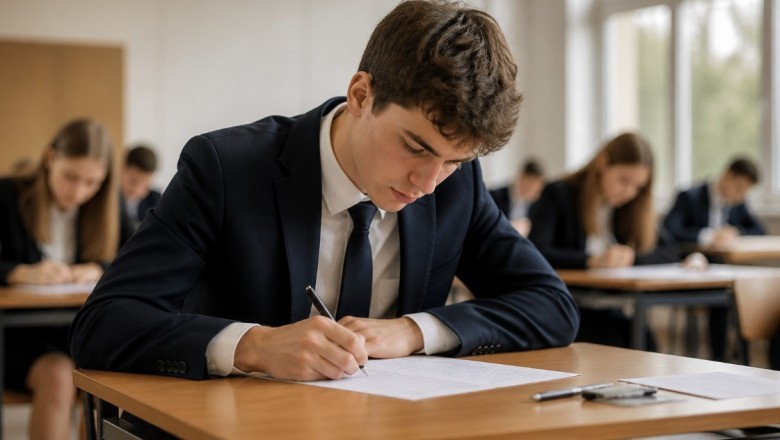 Matura 2026 ruszyła, a w sieci już pojawiły się pierwsze przecieki. CKE zapowiada kroki prawne